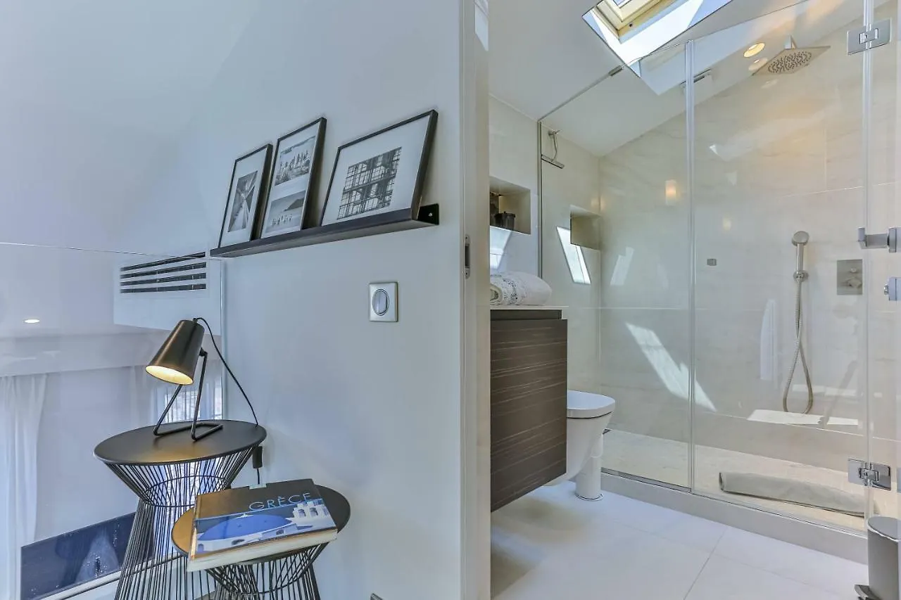 Maison Bianchi - 22 Jean Medecin Nice 0*,